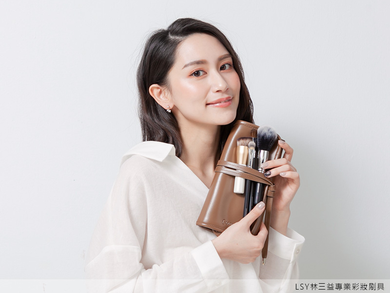 一組刷具當作交換禮物,任誰收到都會很開心的!