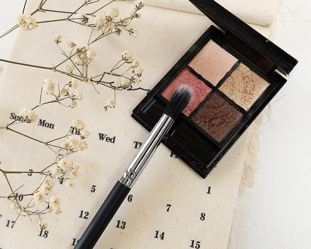 暈染,眼影,LSY林三益 雙層暈染刷 556,雙層暈染刷 556_情境