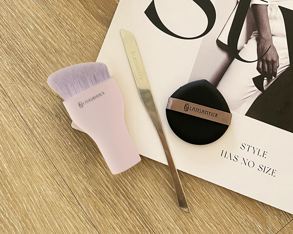 粉餅,遮瑕,LSY林三益 雙底妝細節定妝組,雙底妝細節定妝組_情境圖